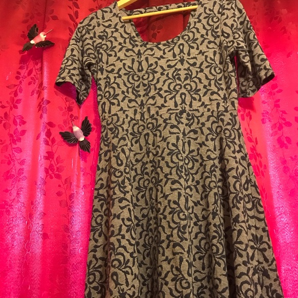 Pretty floral dress super comfy - Picture 4 of 5